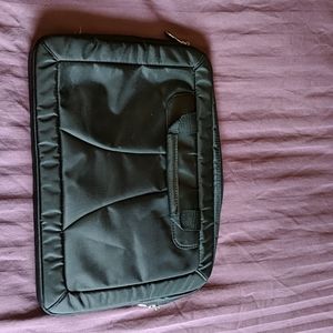 McKlein Laptop Travel pouch